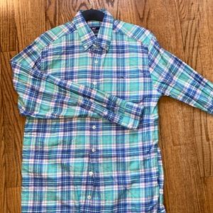 Vineyard vines button down